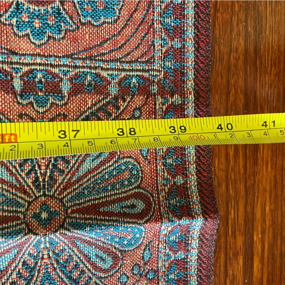 Beautiful light reversible Paisley Brocade Tassel Large Scarf Pashmina Throw - Picture 9 of 13